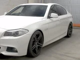 2012 BMW 5 Series 523i M Sport Sedan for sale, Japanese used car export - photo 4 of 10 | GULJI TRADERS