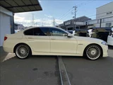 2013 BMW 5 Series Sedan for sale, Japanese used car export - photo 4 of 20 | GULJI TRADERS