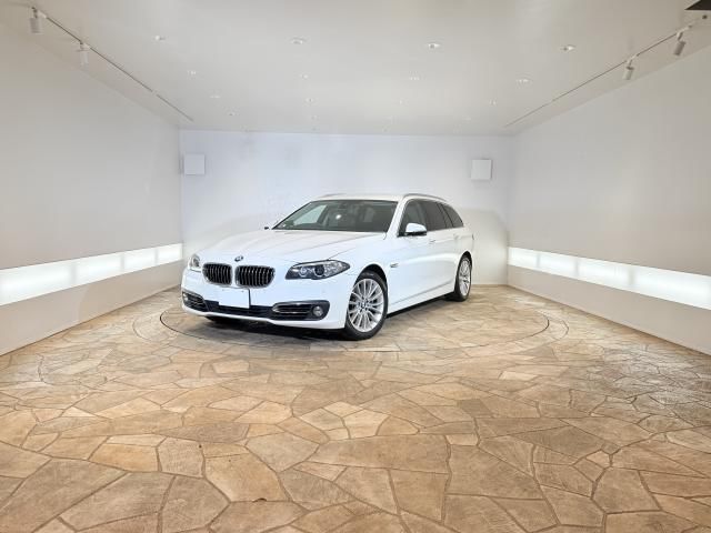 2014 BMW 5 Series Sedan for sale, Japanese used car export - photo 1 of 9 | GULJI TRADERS