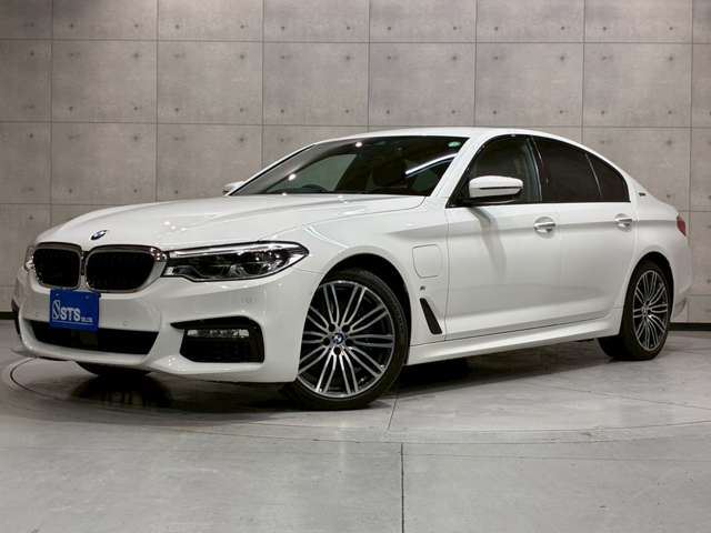 2017 BMW 5 Series 530e M Sport Sedan for sale, Japanese used car export | GULJI TRADERS