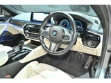 2017 BMW 5 Series 540i M Sport 4WD Sedan for sale, Japanese used car export - photo 14 of 75 | GULJI TRADERS