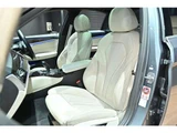 2017 BMW 5 Series 540i M Sport 4WD Sedan for sale, Japanese used car export - photo 23 of 75 | GULJI TRADERS