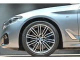 2017 BMW 5 Series 540i M Sport 4WD Sedan for sale, Japanese used car export - photo 53 of 75 | GULJI TRADERS