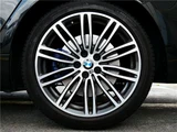 2017 BMW 5 Series 530eM Sport Sedan for sale, Japanese used car export - photo 20 of 79 | GULJI TRADERS
