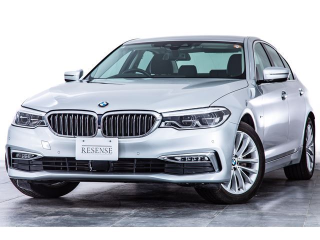 2017 BMW 5 Series 523d - photo 1 2017 BMW 5 Series 523d Sedan for sale, Japanese used car export - photo 1 of 74 | GULJI TRADERS