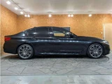 2017 BMW 5 Series 523d M Sport Diesel Turbo Sedan for sale, Japanese used car export - photo 2 of 68 | GULJI TRADERS