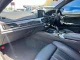 2017 BMW 5 Series 523i M Sport Sedan for sale, Japanese used car export - photo 11 of 23 | GULJI TRADERS