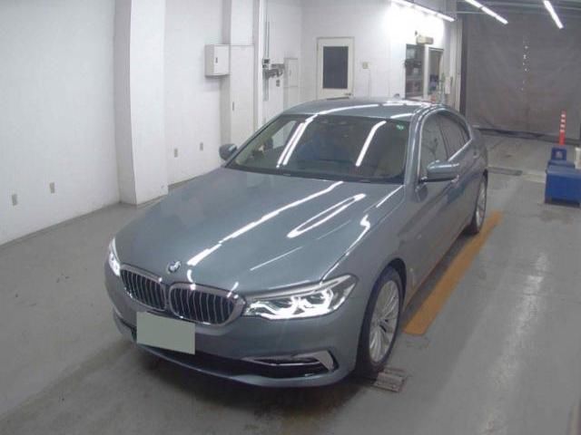 2017 BMW 5 Series - photo 1 2017 BMW 5 Series Sedan for sale, Japanese used car export - photo 1 of 6 | GULJI TRADERS