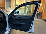 2018 BMW 5 Series 530i M Sport Sedan for sale, Japanese used car export - photo 5 of 24 | GULJI TRADERS