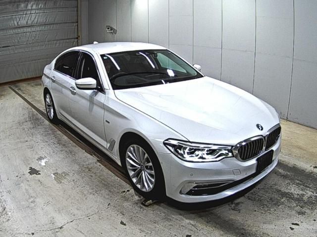 2018 BMW 5 Series 523d Sedan for sale, Japanese used car export | GULJI TRADERS
