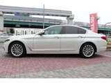 2018 BMW 5 Series 523d Sedan for sale, Japanese used car export - photo 7 of 9 | GULJI TRADERS