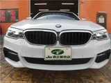 2019 BMW 5 Series Sport Sedan for sale, Japanese used car export - photo 68 of 80 | GULJI TRADERS