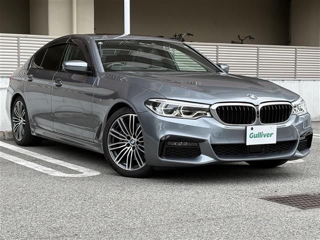 2019 BMW 5 Series 530i M Sport - photo 1 2019 BMW 5 Series 530i M Sport Sedan for sale, Japanese used car export - photo 1 of 24 | GULJI TRADERS