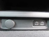 2023 BMW 5 Series 523d xDrive Sedan for sale, Japanese used car export - photo 37 of 73 | GULJI TRADERS