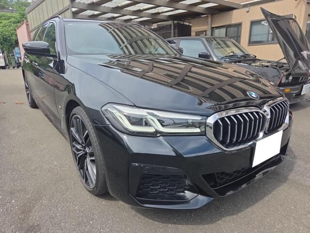 2023 BMW 5 Series 523D - photo 1 2023 BMW 5 Series 523D Sedan for sale, Japanese used car export | GULJI TRADERS