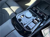 2024 BMW 5 Series Sport Sedan for sale, Japanese used car export - photo 38 of 40 | GULJI TRADERS