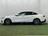 2024 BMW 5 Series 523d xDrive M Sport Sedan for sale, Japanese used car export - photo 14 of 20 | GULJI TRADERS