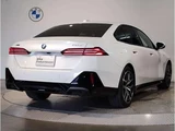 2024 BMW 5 Series 523d xDrive M Sport Sedan for sale, Japanese used car export - photo 3 of 9 | GULJI TRADERS