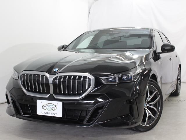 2024 BMW 5 Series 523i M Sport - photo 1 2024 BMW 5 Series 523i M Sport Sedan for sale, Japanese used car export | GULJI TRADERS