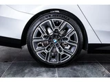 2025 BMW 5 Series 523d M Sedan for sale, Japanese used car export - photo 35 of 75 | GULJI TRADERS