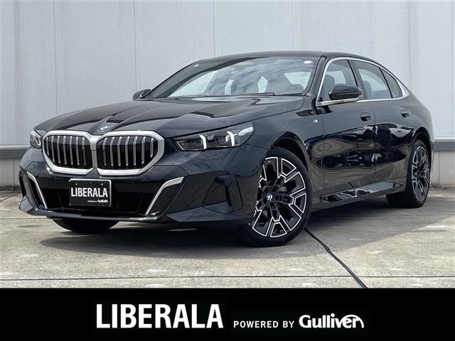 2025 BMW 5 Series 525Li M Sport - photo 1 2025 BMW 5 Series 525Li M Sport Sedan for sale, Japanese used car export - photo 1 of 23 | GULJI TRADERS