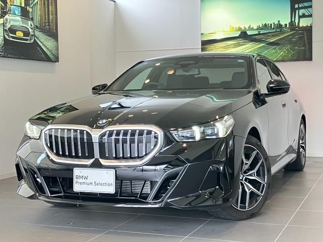 2026 BMW 5 Series 523d xDrive M Sport Sedan for sale, Japanese used car export - photo 1 of 9 | GULJI TRADERS