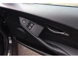 2010 BMW 6 Series 630i 3.0 Sedan for sale, Japanese used car export - photo 14 of 24 | GULJI TRADERS