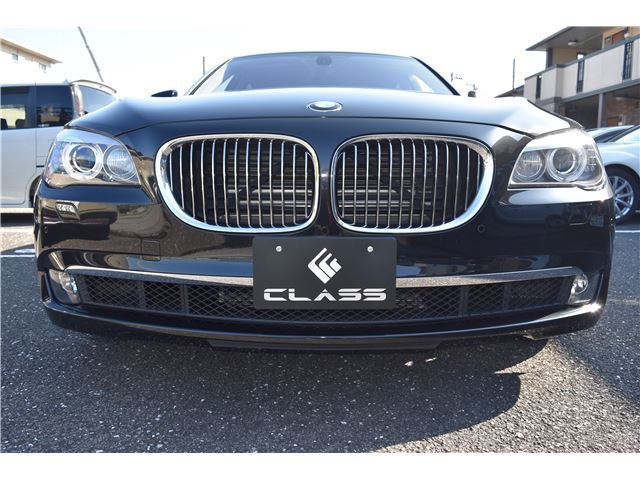 2012 BMW 7 Series 750Li - photo 1 2012 BMW 7 Series 750Li Sedan for sale, Japanese used car export | GULJI TRADERS
