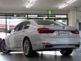 2016 BMW 7 Series 750i Sedan for sale, Japanese used car export - photo 2 of 9 | GULJI TRADERS
