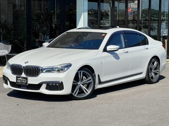 2016 BMW 7 Series 740i M Sport - photo 1 2016 BMW 7 Series 740i M Sport Sedan for sale, Japanese used car export - photo 1 of 9 | GULJI TRADERS