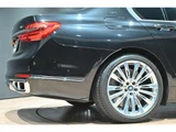 2017 BMW 7 Series M760Li V12 4WD Sedan for sale, Japanese used car export - photo 27 of 59 | GULJI TRADERS