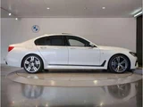 2018 BMW 7 Series 740i M Sport Sedan for sale, Japanese used car export - photo 4 of 9 | GULJI TRADERS
