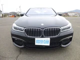 2019 BMW 7 Series 740D xDrive M Sport 4WD Sedan for sale, Japanese used car export - photo 5 of 24 | GULJI TRADERS