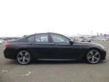 2019 BMW 7 Series 740D xDrive M Sport 4WD Sedan for sale, Japanese used car export - photo 8 of 24 | GULJI TRADERS