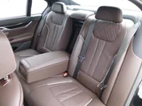 2019 BMW 7 Series 740D xDrive M Sport 4WD Sedan for sale, Japanese used car export - photo 13 of 24 | GULJI TRADERS