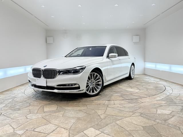 2019 BMW 7 Series 740Li Sedan for sale, Japanese used car export - photo 1 of 9 | GULJI TRADERS