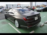 2020 BMW 7 Series Sedan for sale, Japanese used car export - photo 10 of 24 | GULJI TRADERS