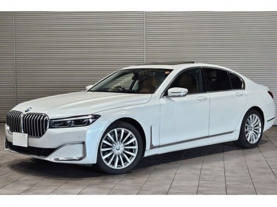 2020 BMW 7 Series 740i Luxury Sedan for sale, Japanese used car export - photo 1 of 9 | GULJI TRADERS