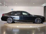 2023 BMW 7 Series 740d xDrive M Sport Sedan for sale, Japanese used car export - photo 7 of 9 | GULJI TRADERS