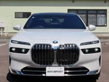 2023 BMW 7 Series 740d xDrive Sedan for sale, Japanese used car export - photo 3 of 9 | GULJI TRADERS