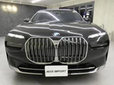 2023 BMW 7 Series 740d xDrive Sedan for sale, Japanese used car export - photo 3 of 9 | GULJI TRADERS