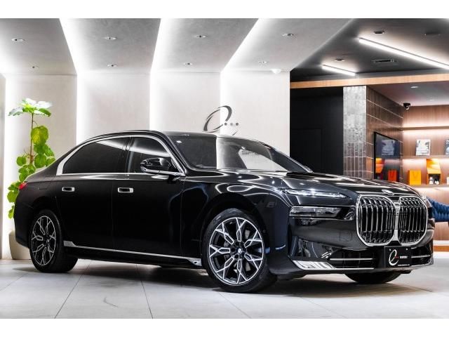 2023 BMW 7 Series 740d xDrive OP173 Sedan for sale, Japanese used car export - photo 1 of 9 | GULJI TRADERS