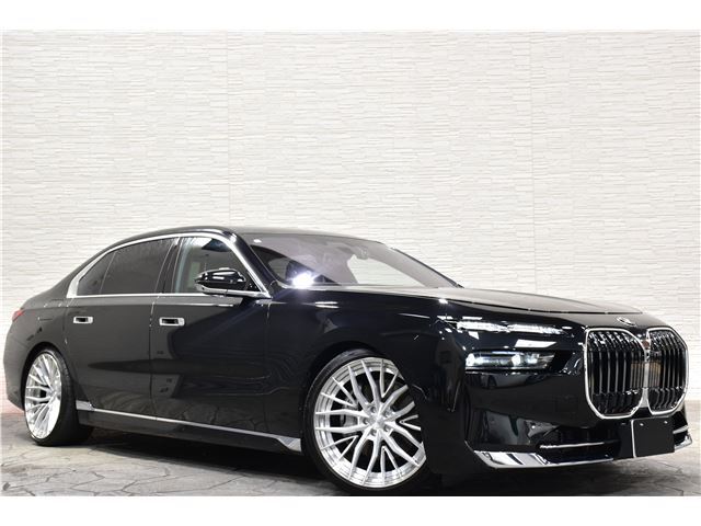2024 BMW 7 Series 740i Sedan for sale, Japanese used car export | GULJI TRADERS