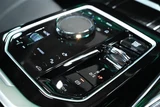 2024 BMW 7 Series 740dxDriveM Sport Sedan for sale, Japanese used car export - photo 17 of 30 | GULJI TRADERS
