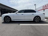 2025 BMW 7 Series 740i Sedan for sale, Japanese used car export - photo 5 of 70 | GULJI TRADERS