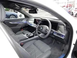 2025 BMW 7 Series 740i Sedan for sale, Japanese used car export - photo 2 of 9 | GULJI TRADERS