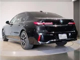 2025 BMW 7 Series 740i M Sport Sedan for sale, Japanese used car export - photo 8 of 9 | GULJI TRADERS