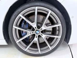 2019 BMW 8 Series M850i 4WD Sedan for sale, Japanese used car export - photo 38 of 42 | GULJI TRADERS