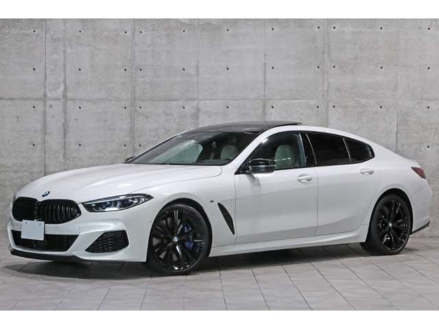 2021 BMW 8 Series Coupe Coupe for sale, Japanese used car export - photo 1 of 21 | GULJI TRADERS
