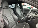 2021 BMW 8 Series 840i Coupe Coupe for sale, Japanese used car export - photo 6 of 9 | GULJI TRADERS